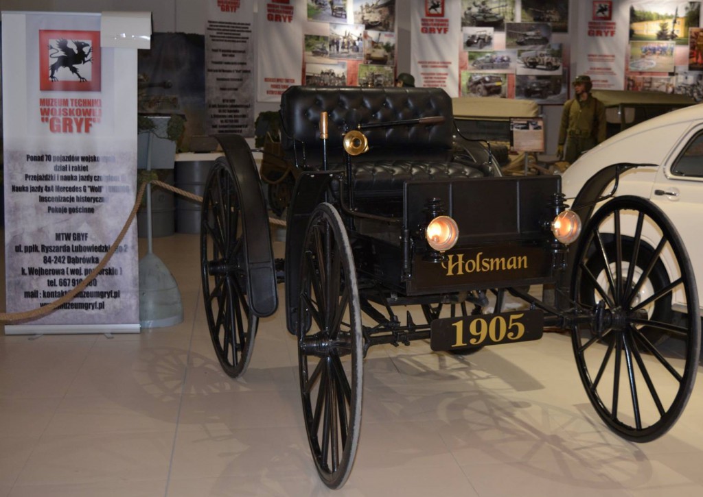 Najstarszy samochód w Polsce można oglądać w Dąbrówce